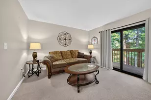 1564 Charter Oak Dr, Rochester Hills, MI 48309 - Photo 3