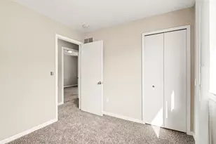 17245 Martin Rd, Roseville, MI 48066 - Photo 23