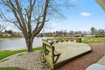 1134 S Lakeside Drive S, Battle Creek, MI 49015 - Photo 43