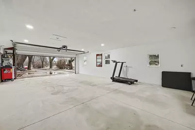 2463 Kinney Avenue NW, Grand Rapids, MI 49534 - Photo 25