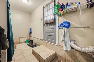 2463 Kinney Ave NW, Grand Rapids, MI 49534 - Photo 23