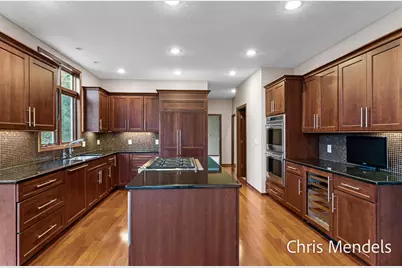 150 Bay Circle Drive, Holland, MI 49424 - Photo 17