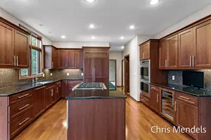 150 Bay Cir Dr, Holland, MI 49424 - Photo 17