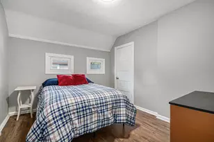 318 Hogadone Ave SW, Grand Rapids, MI 49504 - Photo 13