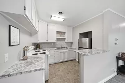 559 Northwestern Drive, Adrian, MI 49221 - Photo 9