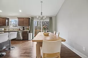 3497 Breezewood Ct SE, Grand Rapids, MI 49512 - Photo 9