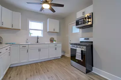 609 W Biddle Street, Jackson, MI 49203 - Photo 13