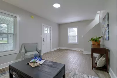 609 W Biddle Street, Jackson, MI 49203 - Photo 7