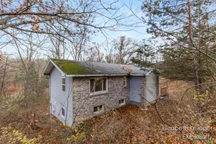 8945 Vergennes St SE, Ada, MI 49301 - Photo 25