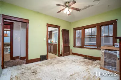 30 East Avenue N, Battle Creek, MI 49017 - Photo 9