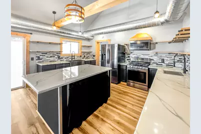 544 W Upton Avenue, Reed City, MI 49677 - Photo 7