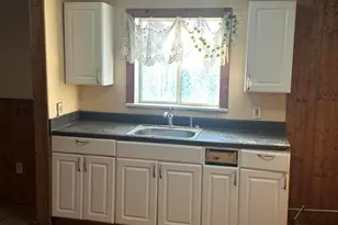 2741 Roberts St, Norton Shores, MI 49444 - Photo 3