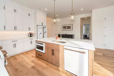 1858 Upland Drive, Ann Arbor, MI 48105 - Photo 9