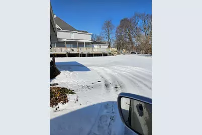 402 N Superior Street, Albion, MI 49224 - Photo 3