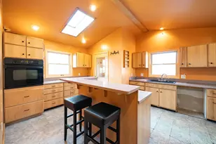 625 W Clinton St, Hastings, MI 49058 - Photo 11