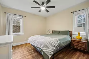 2252 Paris Ave SE, Grand Rapids, MI 49507 - Photo 9