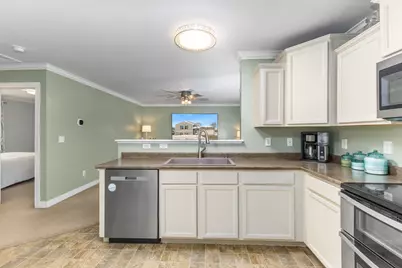 9615 Hessler Xing, Rockford, MI 49341 - Photo 7