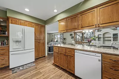 4291 Oakridge Drive NW, Grand Rapids, MI 49534 - Photo 3