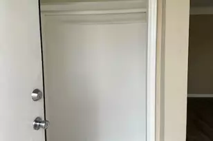 18547 Hillcrest St, Livonia, MI 48152 - Photo 35