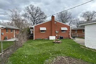 18547 Hillcrest St, Livonia, MI 48152 - Photo 41