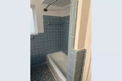 18547 Hillcrest Street, Livonia, MI 48152 - Photo 25