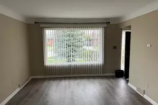 18547 Hillcrest St, Livonia, MI 48152 - Photo 29