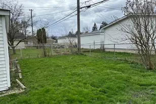 18547 Hillcrest St, Livonia, MI 48152 - Photo 43