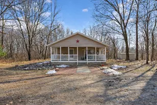 42165 85th Ave, Decatur, MI 49045 - Photo 1