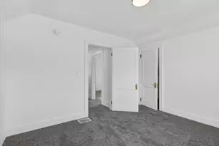 1444 Tamarack Ave NW, Grand Rapids, MI 49504 - Photo 39