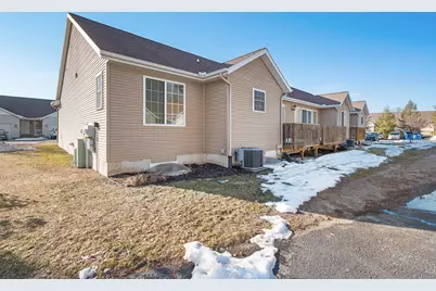 718 Tioga Park Drive, Big Rapids, MI 49307 - Photo 3