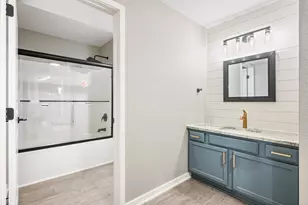 718 Tioga Park Dr, Big Rapids, MI 49307 - Photo 25