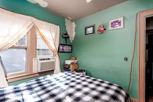 2021 Edgewood Ave NE, Grand Rapids, MI 49505 - Photo 11