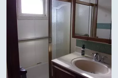 321 S Wood Street, Hudson, MI 49247 - Photo 11