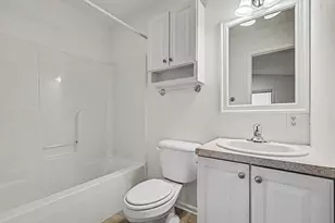 4391 Idlewood Dr SW, Wyoming, MI 49519 - Photo 13