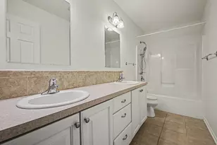 4391 Idlewood Dr SW, Wyoming, MI 49519 - Photo 11