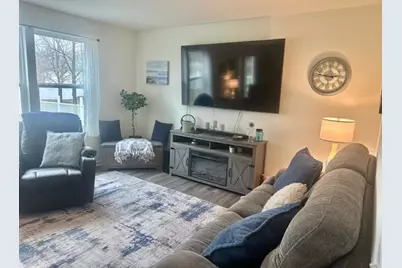 513 Hickory Lane, Watervliet, MI 49098 - Photo 9