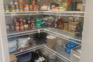 513 Hickory Ln, Watervliet, MI 49098 - Photo 5