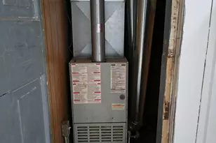 1316 Sanford St, Muskegon, MI 49441 - Photo 15