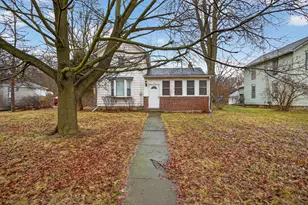 2013 Cooper Rd, Jackson, MI 49202 - Photo 3