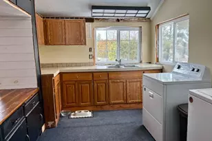 67799 Crooked Creek Rd, White Pigeon, MI 49099 - Photo 13