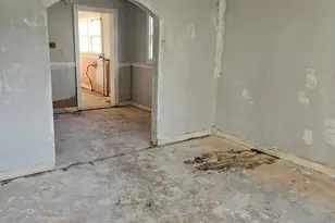 552 Pine Ave NW, Grand Rapids, MI 49504 - Photo 5