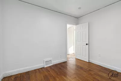 15780 Lesure Street, Detroit, MI 48227 - Photo 7