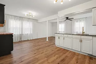 5632 Castleton Ln, Kalamazoo, MI 49009 - Photo 15