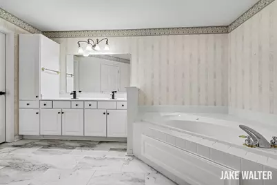 3766 Old Elm Drive SE, Grand Rapids, MI 49512 - Photo 9