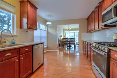 8165 Sequoia Lane, White Lake, MI 48386 - Photo 13