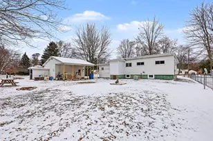 2873 S Quarterline Rd, Muskegon, MI 49444 - Photo 19