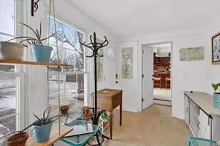 818 Parchmount Ave, Kalamazoo, MI 49004 - Photo 15