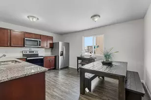 1325 Ellery Grove Ct, Vicksburg, MI 49097 - Photo 13