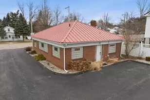 214 South St, Jonesville, MI 49250 - Photo 1