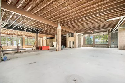 400 Riverview Drive, Benton Harbor, MI 49022 - Photo 15